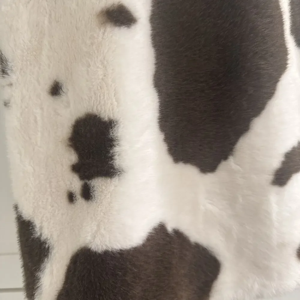 NEIMAN MARCUS Luxury COWHIDE Design Faux Mink Fur Throw Blanket NEW WITH TAGS